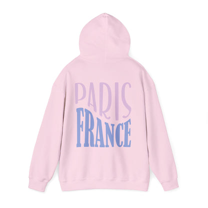 Love in Paris | Travel Lovers Apparel | True North