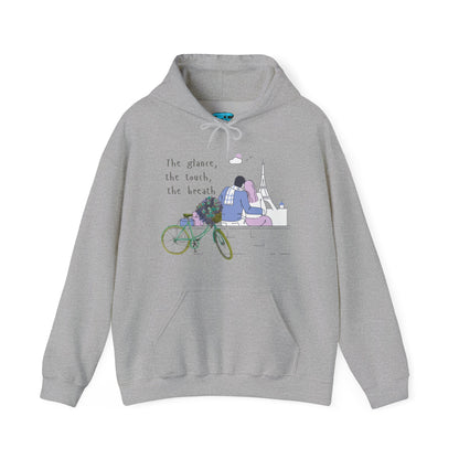 Love in Paris | Travel Lovers Apparel | True North