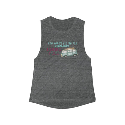 House Full New York | Women’s Flowy Scoop Muscle Tank | True North