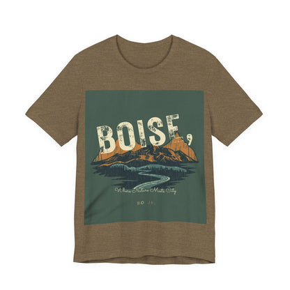 Boise Vintage Mountain Tee — Scenic River Adventure Graphic T-Shirt