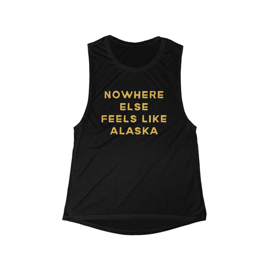 Nowhere Else Feels Like Alaska | Women’s Flowy Scoop Muscle Tank | True North