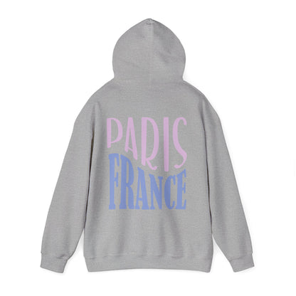 Love in Paris | Travel Lovers Apparel | True North